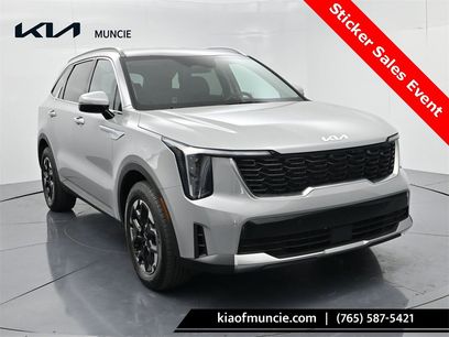 New 2025 Kia Sorento S