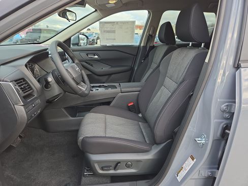 New 2026 Nissan Rogue SV w/ Cold Weather Package image 10