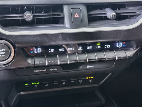 Used 2019 Lexus UX 200 w/ Premium Package FWD image 24