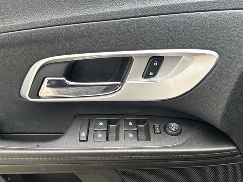 Used 2016 Chevrolet Equinox LTZ w/ Enhanced Convenience Package AWD/4WD image 13