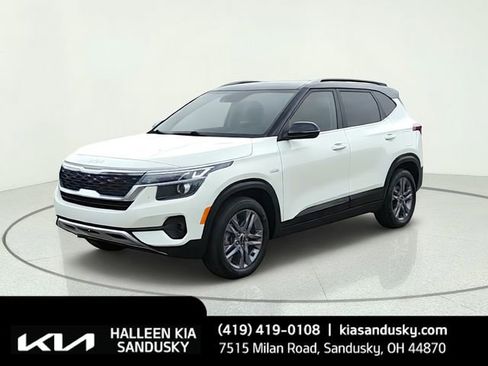 Certified 2022 Kia Seltos S AWD/4WD image 1