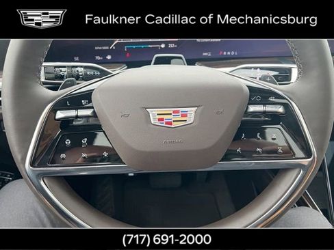 Used 2026 Cadillac Escalade Luxury w/ Touring Package AWD/4WD image 29