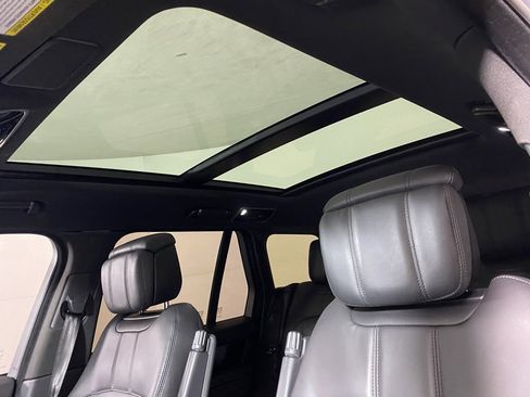 Used 2021 Land Rover Range Rover Westminster Edition image 14