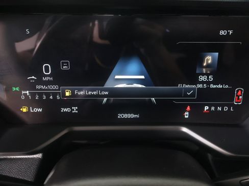 Used 2024 GMC Acadia AT4 w/ Luxury Package AWD/4WD image 4