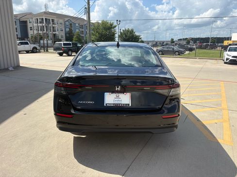 Certified 2025 Honda Accord LX image 7