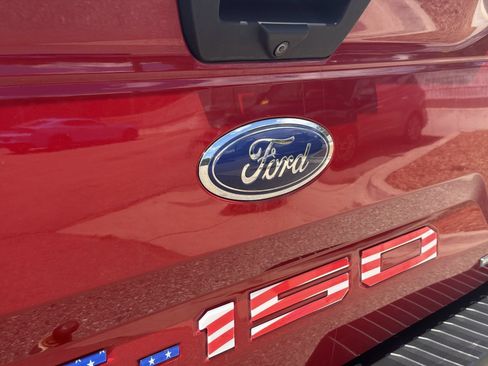 Used 2020 Ford F150 XLT w/ Equipment Group 302A Luxury AWD/4WD image 16