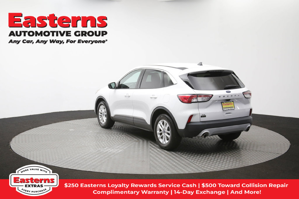 Used 2022 Ford Escape SE FWD image 65