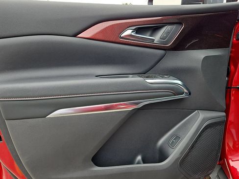 New 2026 Chevrolet Traverse Z71 AWD/4WD image 9