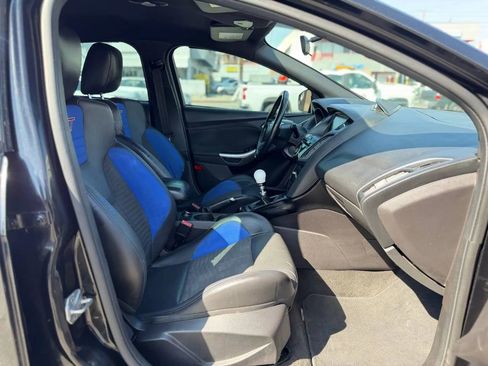 Used 2014 Ford Focus ST w/ Equipment Group 201A image 35