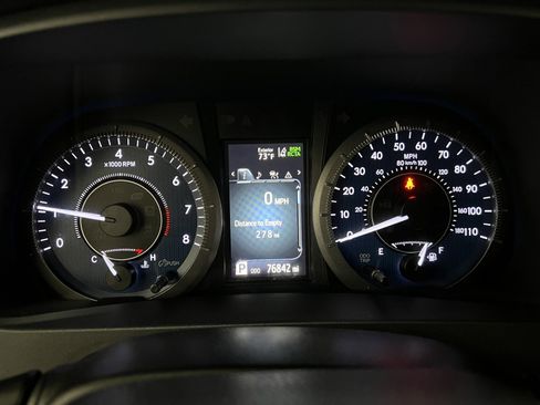 Used 2019 Toyota Sienna XLE image 20