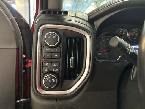 Used 2020 Chevrolet Silverado 2500 LTZ w/ LTZ Plus Package image 20