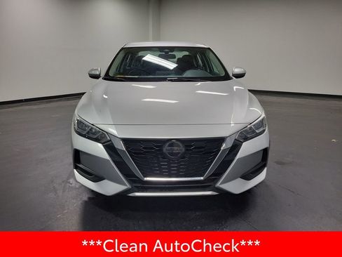 Used 2022 Nissan Sentra SV image 3