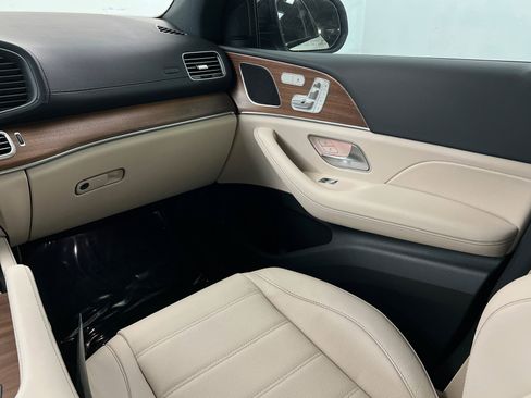 New 2026 Mercedes-Benz GLE 450 4MATIC Coupe image 10