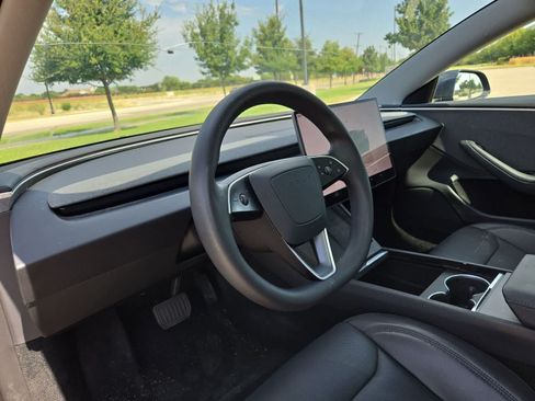 Used 2025 Tesla Model 3 Long Range RWD image 2