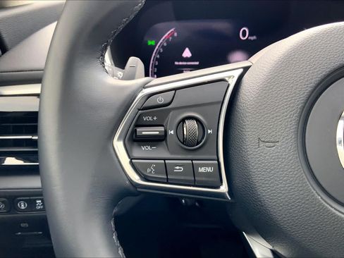Used 2026 Acura MDX w/ Technology Package FWD image 23