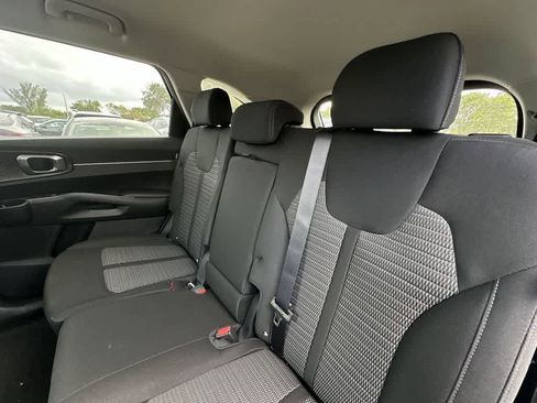 New 2026 Kia Sorento LX image 22