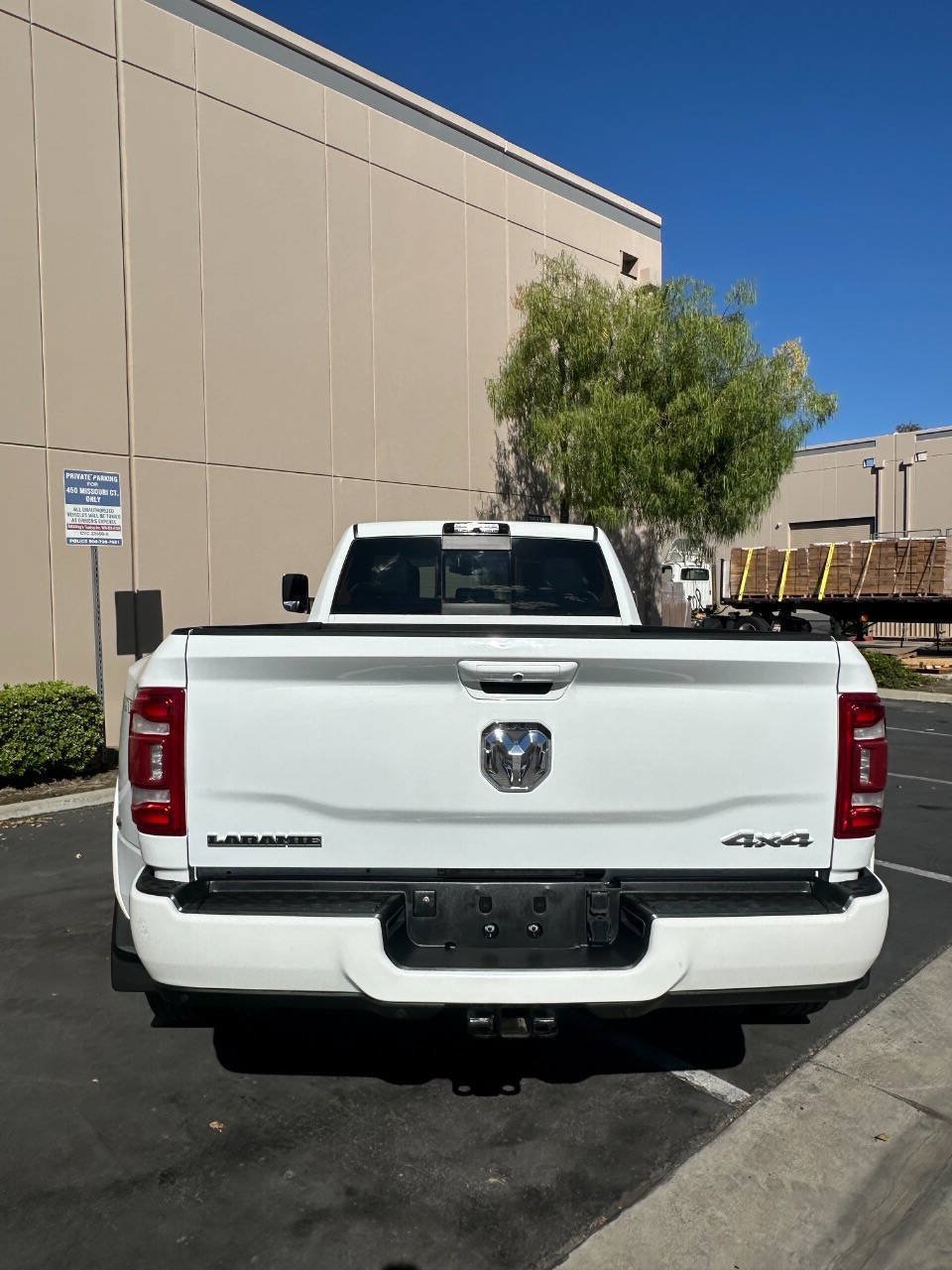 Used 2021 RAM 3500 Laramie AWD/4WD image 4