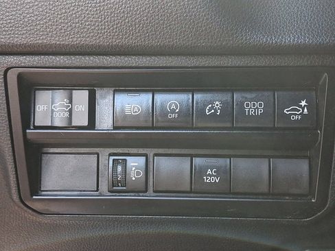 Used 2023 Toyota Tundra SR5 w/ SR5 Premium Package AWD/4WD image 25