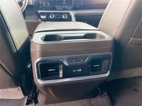 Used 2023 GMC Sierra 1500 Denali w/ Denali Reserve Package image 23