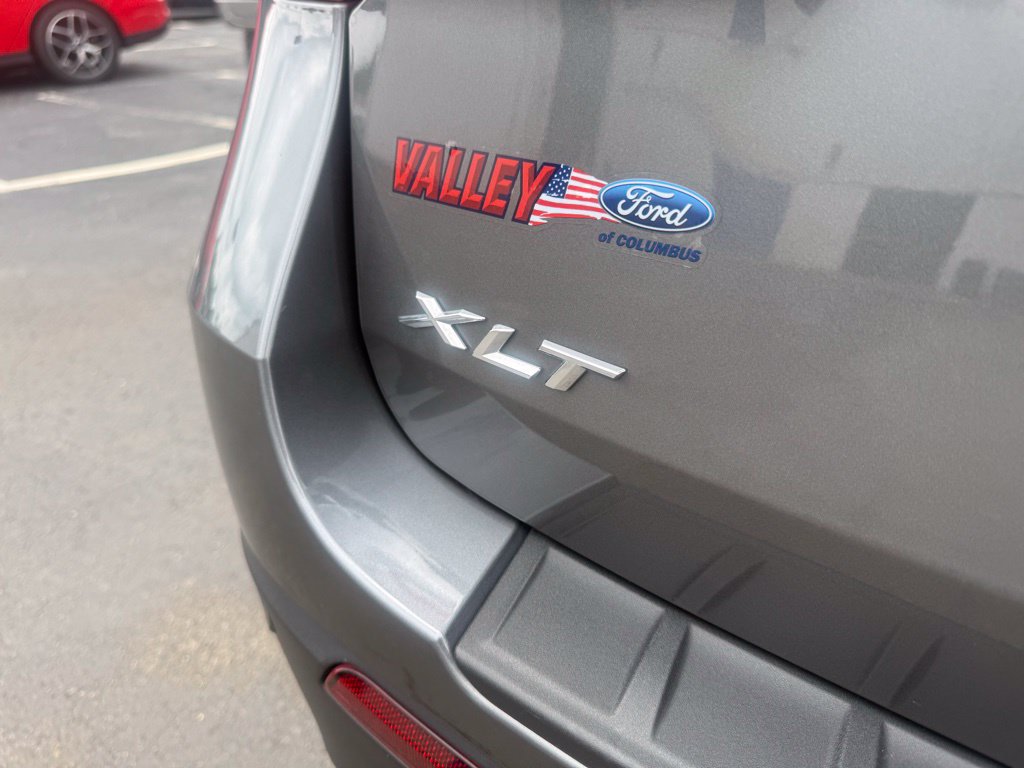Used 2024 Ford Explorer XLT AWD/4WD image 41