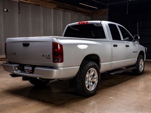 Used 2003 Dodge Ram 1500 Truck ST AWD/4WD image 9