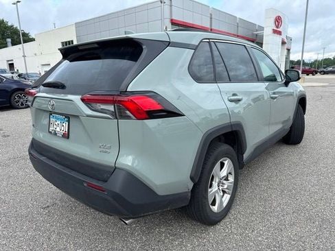 Used 2021 Toyota RAV4 XLE AWD/4WD image 3
