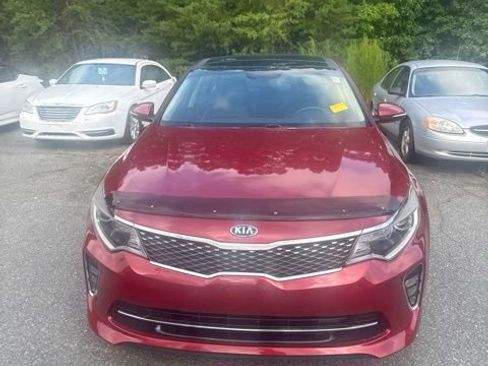 Used 2018 Kia Optima S w/ Panoramic Sunroof Package FWD image 2