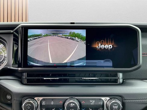 New 2026 Jeep Wrangler Unlimited Rubicon AWD/4WD image 12