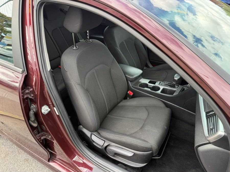 Used 2020 Kia Optima LX FWD image 8