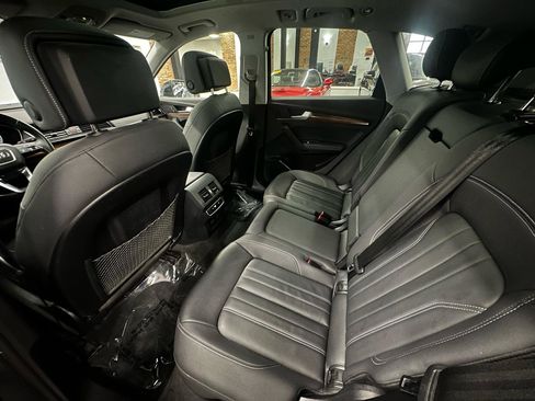 Used 2022 Audi Q5 2.0T Premium Plus image 12