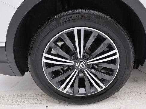 Used 2024 Volkswagen Tiguan Wolfsburg Edition image 10