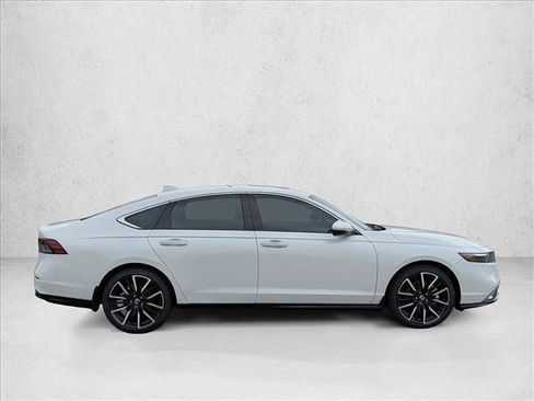 New 2026 Honda Accord Touring image 4