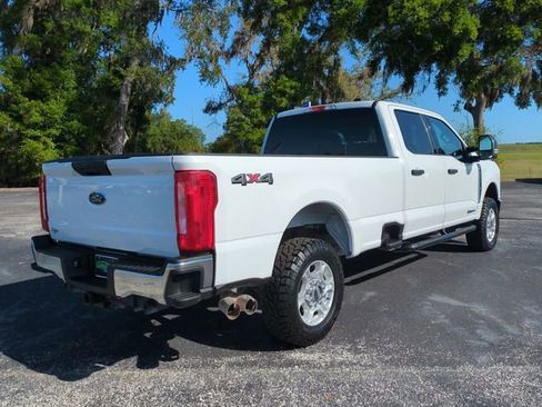 Certified 2025 Ford F250 XLT AWD/4WD image 5