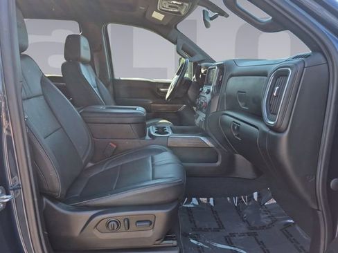 Certified 2022 Chevrolet Silverado 3500 High Country AWD/4WD image 17