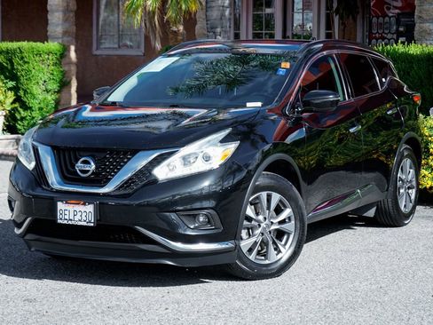 Used 2017 Nissan Murano SV FWD image 4