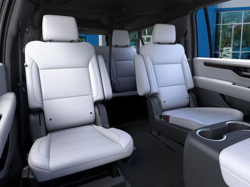 New 2026 Chevrolet Suburban Premier w/ Sun And Tow Package image 17