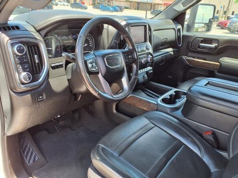 Used 2021 GMC Sierra 2500 Denali w/ Denali Ultimate Package image 22