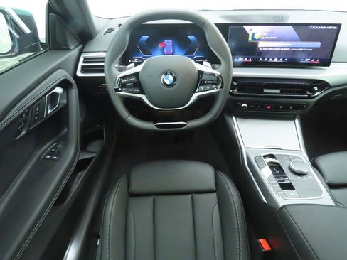 Used 2025 BMW 230i Coupe w/ Convenience Package image 10