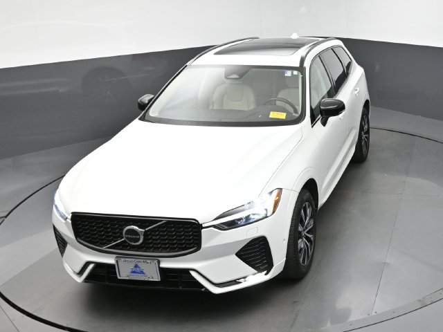 Used 2024 Volvo XC60 B5 Plus w/ Protection Package Premier AWD/4WD image 19