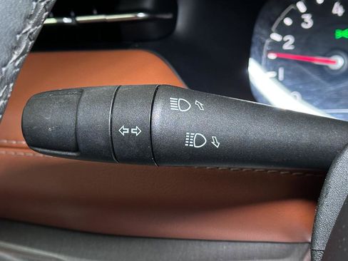 Certified 2023 Jeep Compass Limited image 32