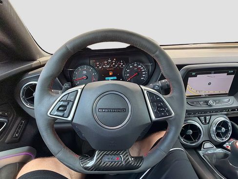 Used 2018 Chevrolet Camaro ZL1 RWD image 11