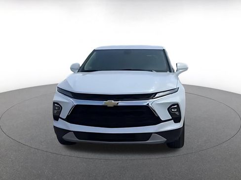 Used 2025 Chevrolet Blazer LT FWD image 5