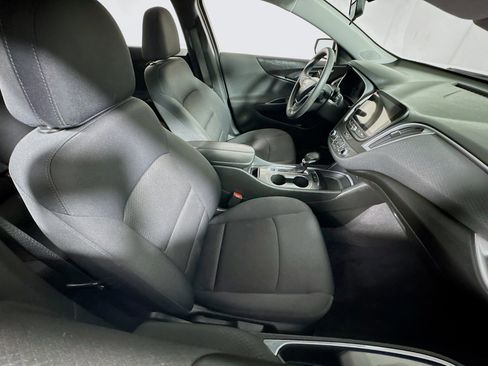 Used 2022 Chevrolet Malibu LT FWD image 26