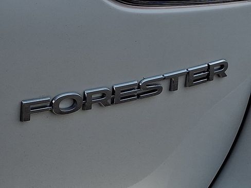 Used 2024 Subaru Forester Limited AWD/4WD image 31