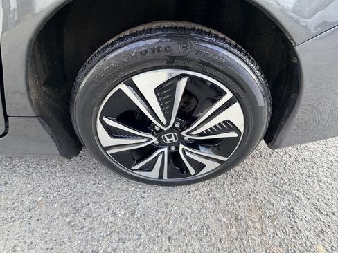 Used 2018 Honda Civic EX-L image 30