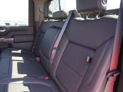 Used 2022 Chevrolet Silverado 2500 LTZ w/ LTZ Plus Package image 14