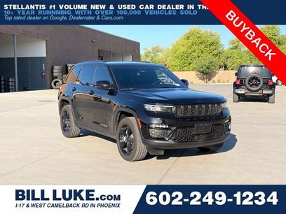 Used 2024 Jeep Grand Cherokee Limited w/ Black Appearance Package