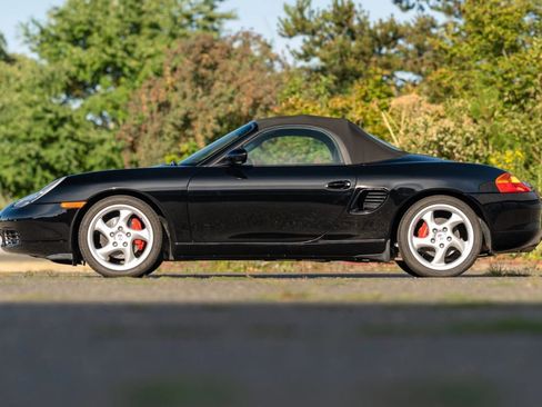 Used 2001 Porsche Boxster S image 23