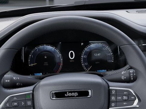 New 2025 Jeep Compass Limited w/ High Altitude Package image 17