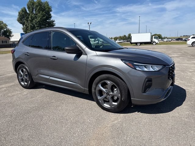 Used 2024 Ford Escape ST-Line FWD image 6
